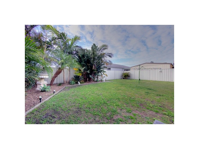 4 Biwong Street, Blacksmiths NSW 2281