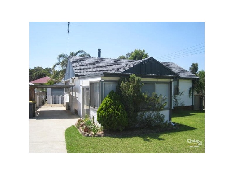 16 Mallee Street, Gateshead NSW 2290