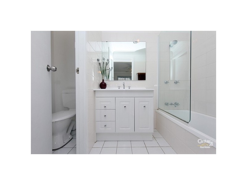 100 Tooke Street, Cooks Hill NSW 2300