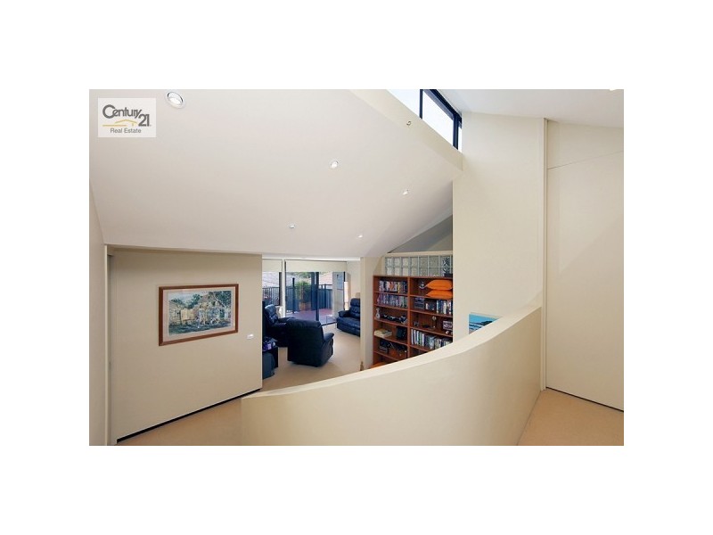 4 Holly Circuit, New Lambton Heights NSW 2305