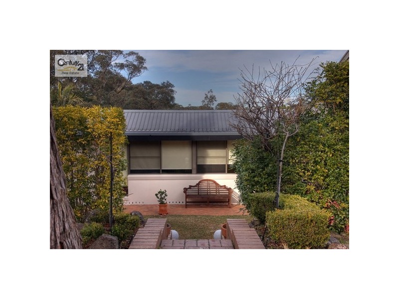 4 Holly Circuit, New Lambton Heights NSW 2305