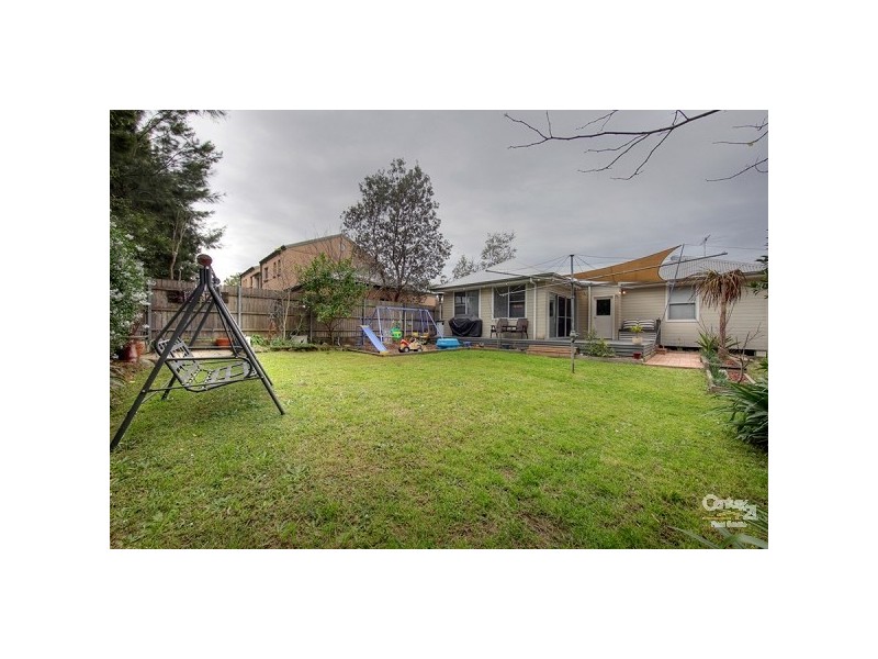 22 Oakland Street, Glendale NSW 2285