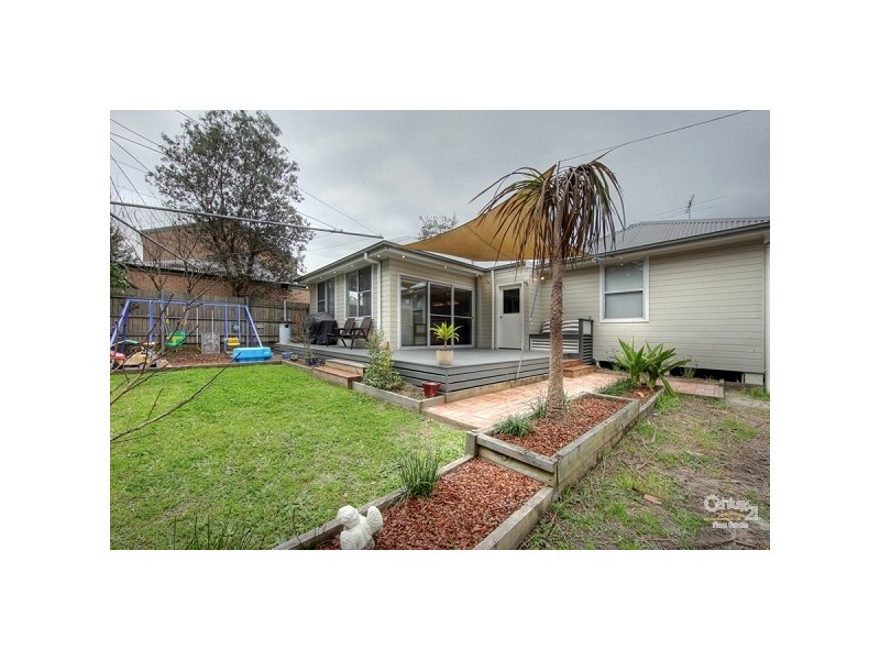 22 Oakland Street, Glendale NSW 2285
