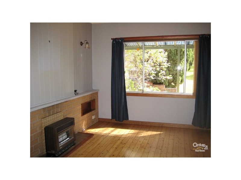 49 Gregory Parade, Kotara NSW 2289