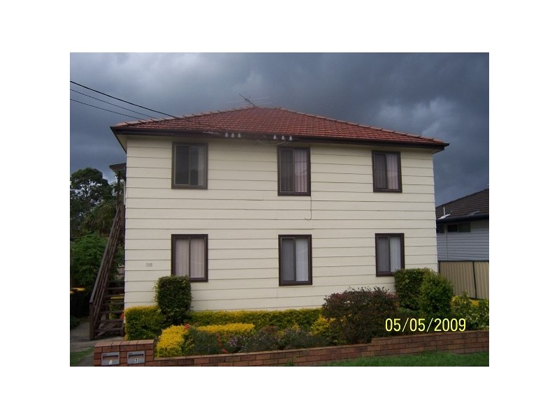 2/248 Warners Bay Road, Mount Hutton NSW 2290