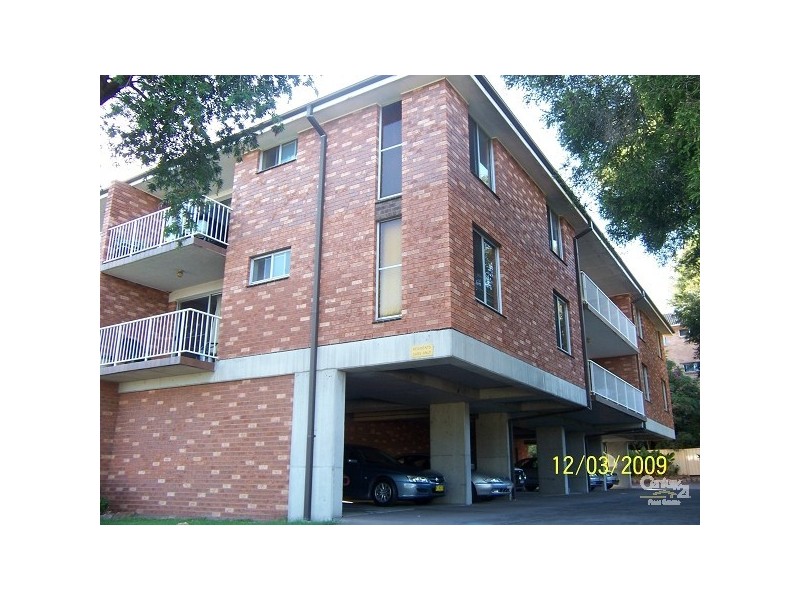 9/115 Teralba Road, Adamstown NSW 2289
