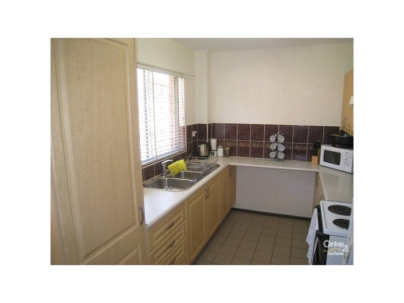 10/172 Brunker Road, Adamstown NSW 2289