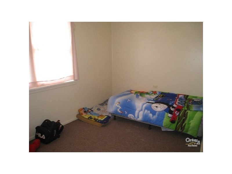 1 Plane Street, Gateshead NSW 2290