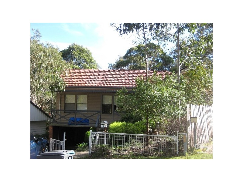 4 Kathleen Street, Cardiff NSW 2285