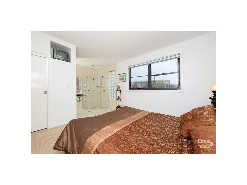 16A Frederick Street, Merewether NSW 2291