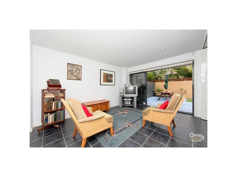 16A Frederick Street, Merewether NSW 2291