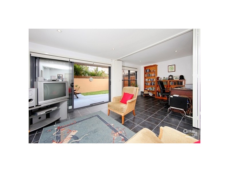 16A Frederick Street, Merewether NSW 2291