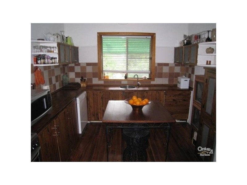 9 George Street, Highfields NSW 2289
