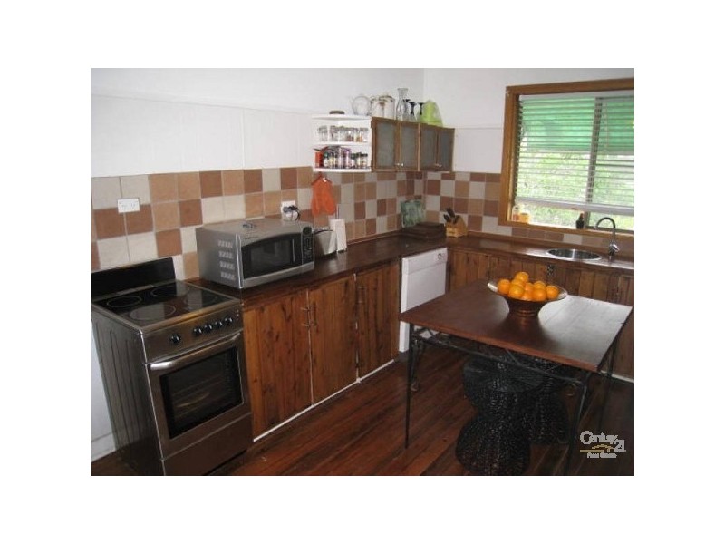 9 George Street, Highfields NSW 2289