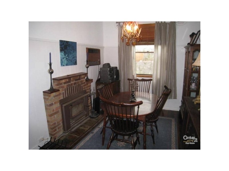 9 George Street, Highfields NSW 2289