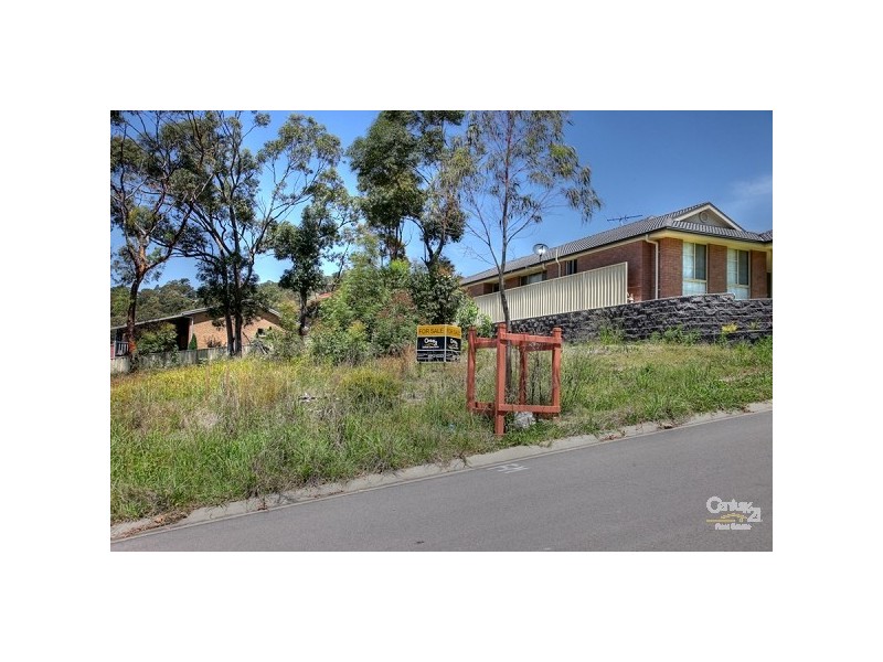 8 Ripon Way, Macquarie Hills NSW 2285
