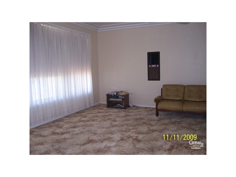 4 ULAKA, Charlestown NSW 2290