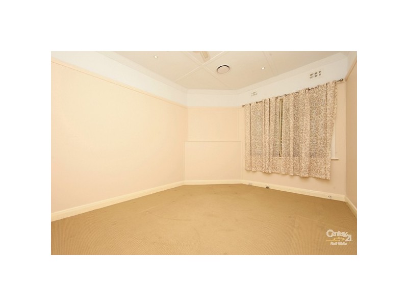 45 Melville Road, Broadmeadow NSW 2292