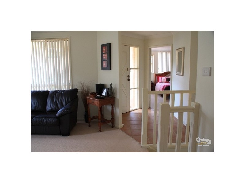 1 Laguna Close, Garden Suburb NSW 2289