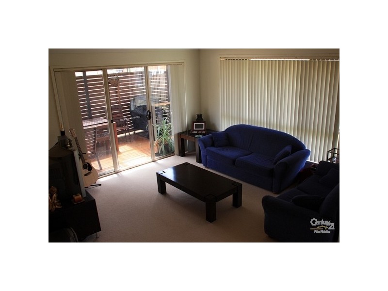 1 Laguna Close, Garden Suburb NSW 2289