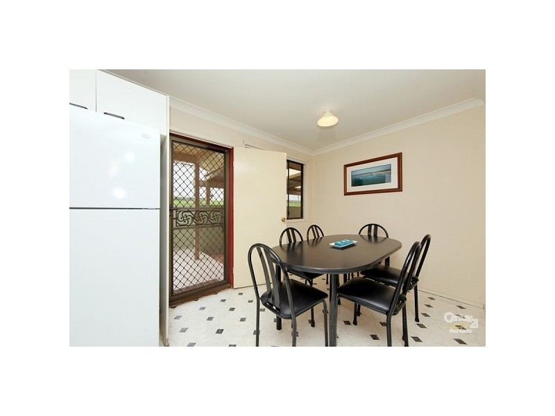 9 Lawson Road, Macquarie Hills NSW 2285