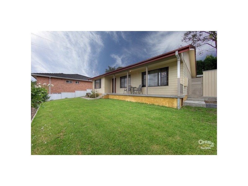 9 Lawson Road, Macquarie Hills NSW 2285