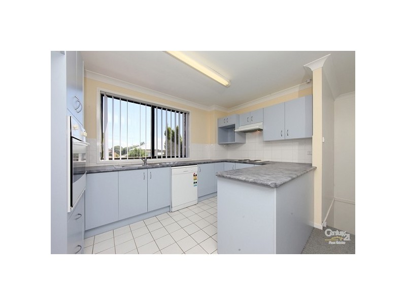 2/2A Roberts Street, Charlestown NSW 2290