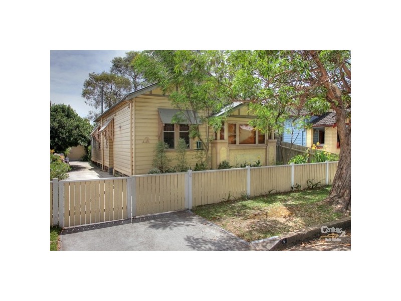 4 Antill Street, Mayfield NSW 2304