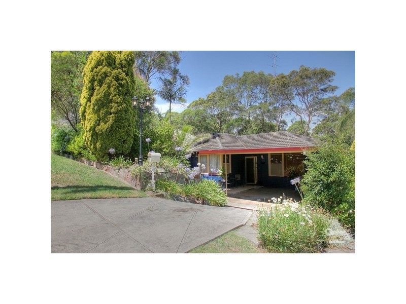 6 Lindyn Street, Charlestown NSW 2290
