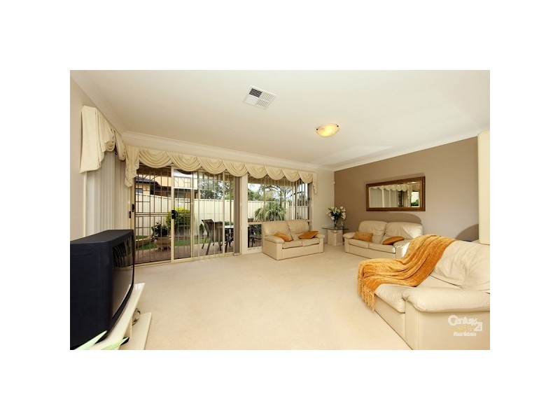 52 Cupania Crescent, Garden Suburb NSW 2289