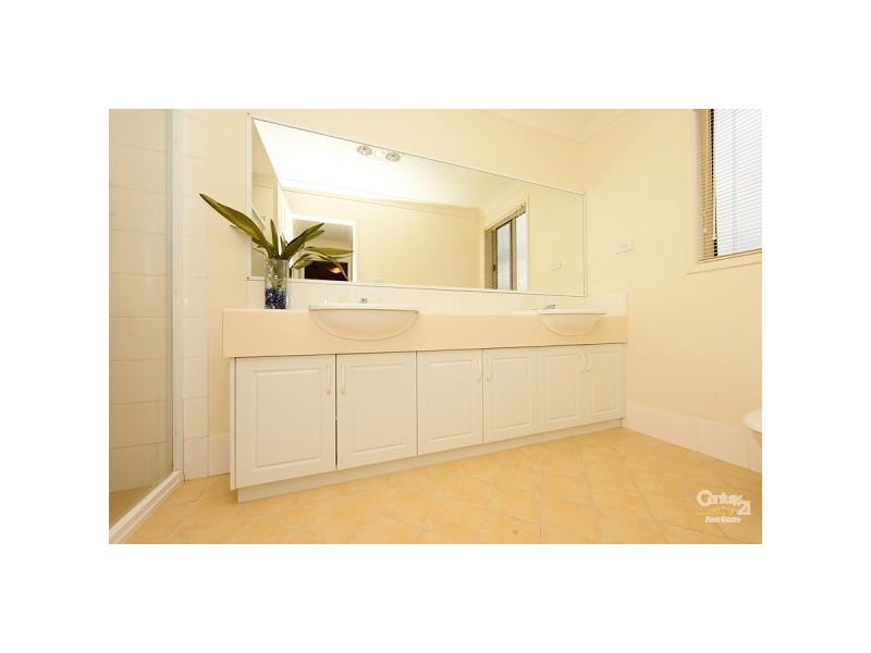 52 Cupania Crescent, Garden Suburb NSW 2289