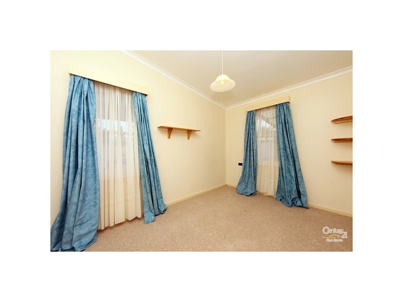 25 Flame Street, Gateshead NSW 2290