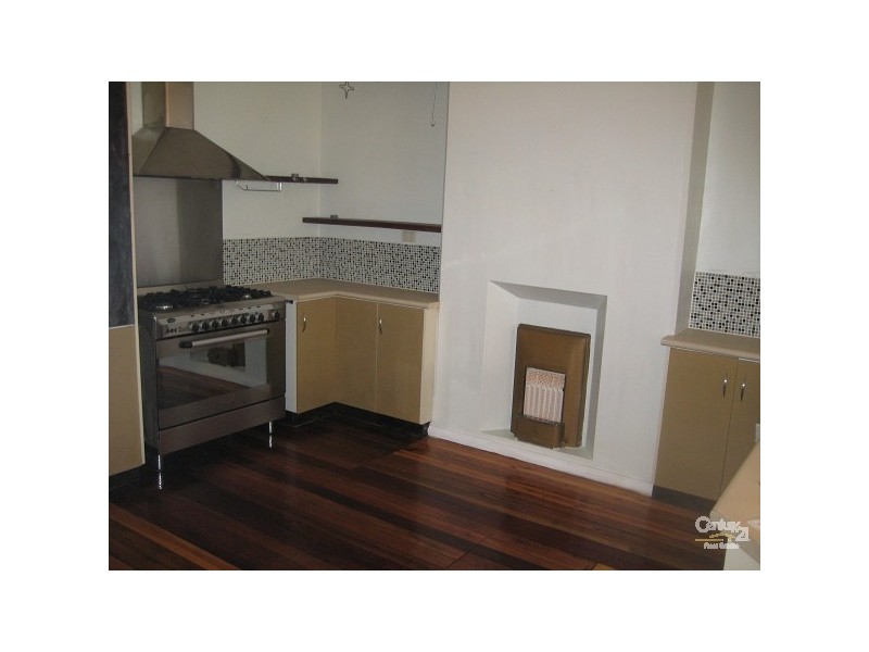 28 Smith Street, Mayfield East NSW 2304