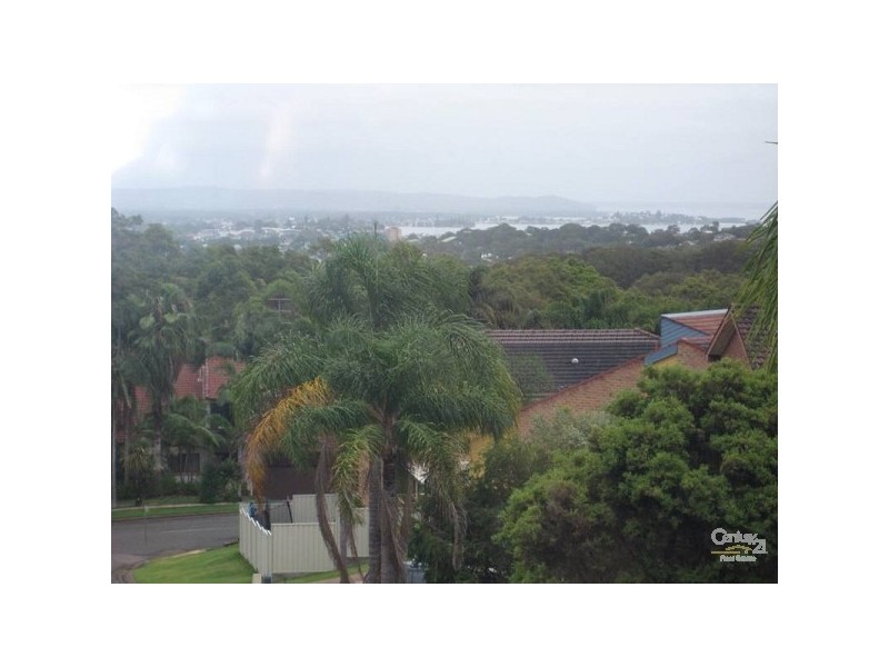 7 Barralong Street, Belmont North NSW 2280