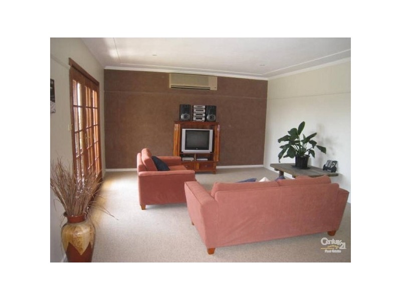 64 Ocean View Parade, Charlestown NSW 2290