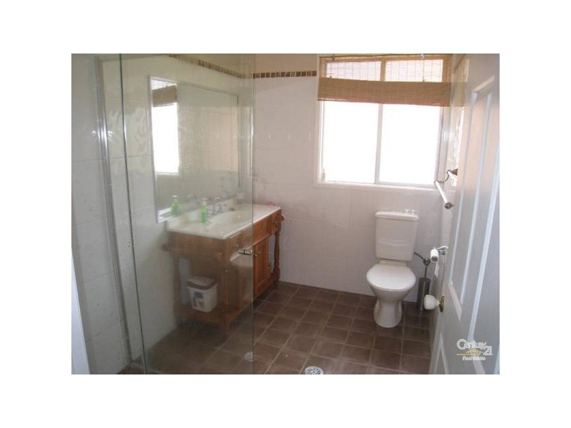 64 Ocean View Parade, Charlestown NSW 2290