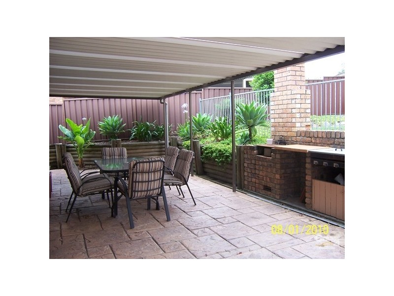 5 Bindowan Crescent, Maryland NSW 2287