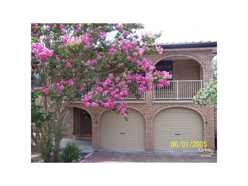 2B Conrad Avenue, Charlestown NSW 2290