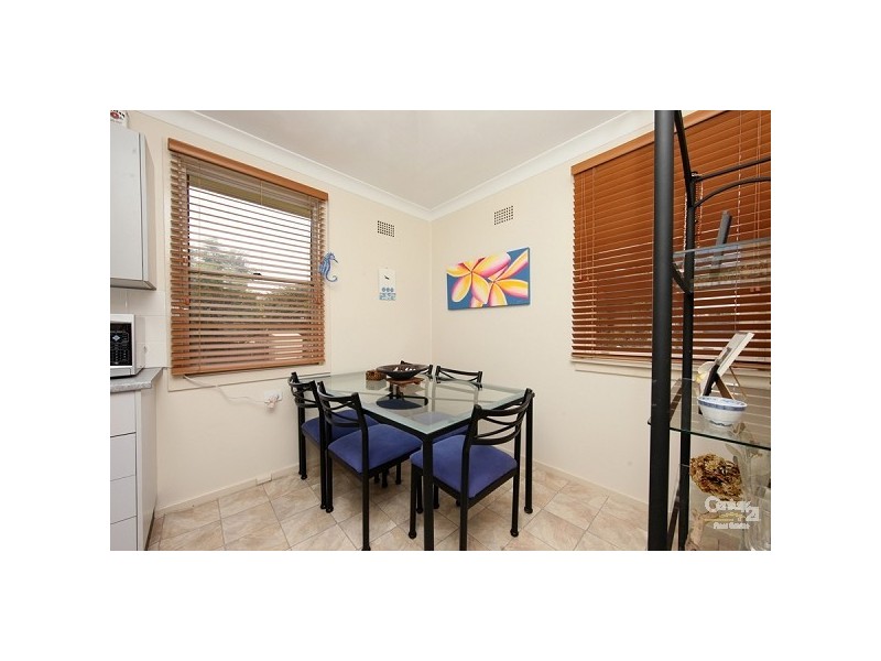 4 Cassia Crescent, Gateshead NSW 2290