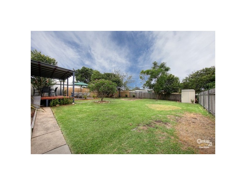 4 Cassia Crescent, Gateshead NSW 2290