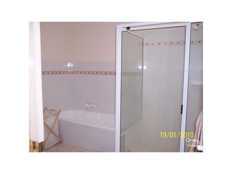 1/55 Berringar Road, Valentine NSW 2280