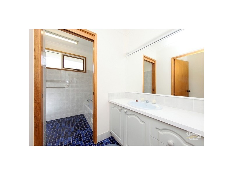 15 Kerle Street, Redhead NSW 2290