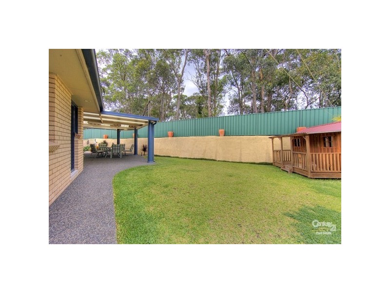 32 Seafarer Close, Belmont NSW 2280