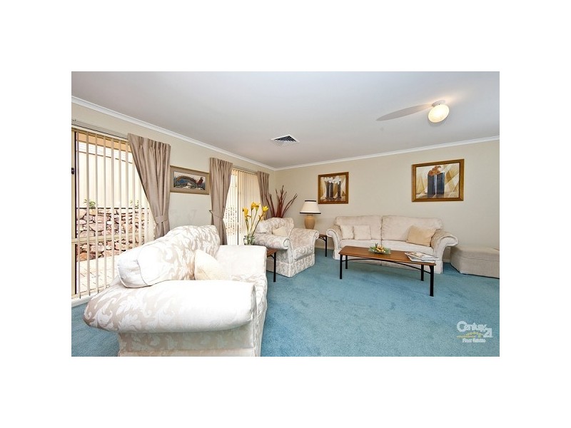 21 Robinia Grove, Garden Suburb NSW 2289