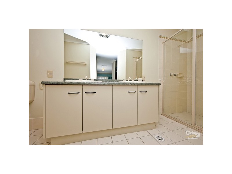 21 Robinia Grove, Garden Suburb NSW 2289