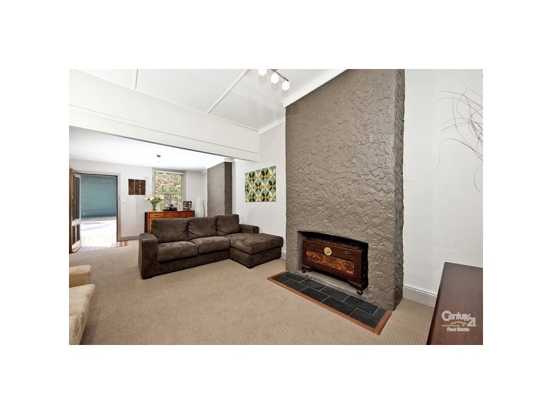 20 Greaves Street, Mayfield East NSW 2304