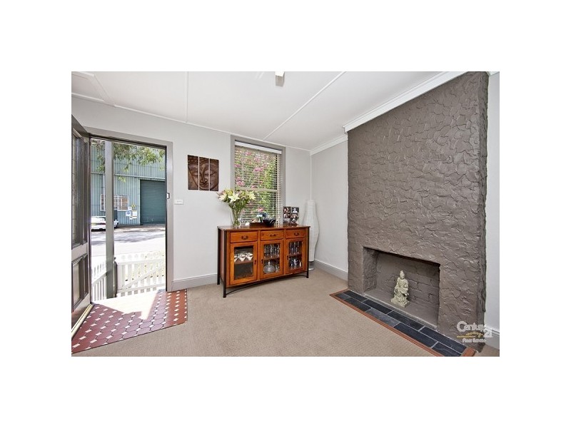 20 Greaves Street, Mayfield East NSW 2304