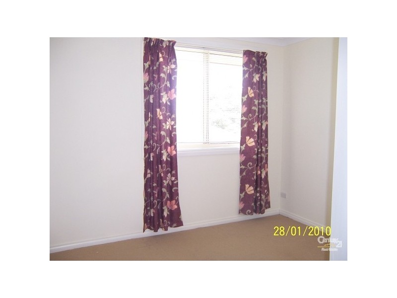 2B Kingfisher Drive, Tingira Heights NSW 2290