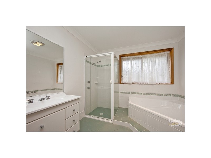 15 Matelot Place, Belmont NSW 2280