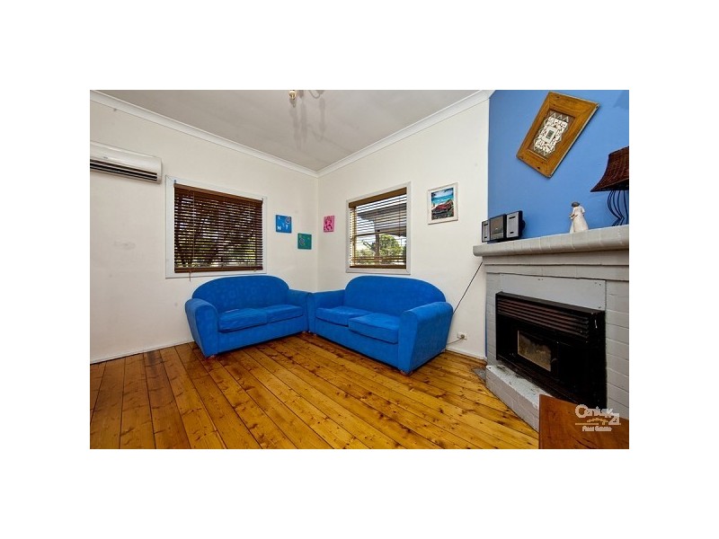 6 Bowser Street, Hamilton North NSW 2292